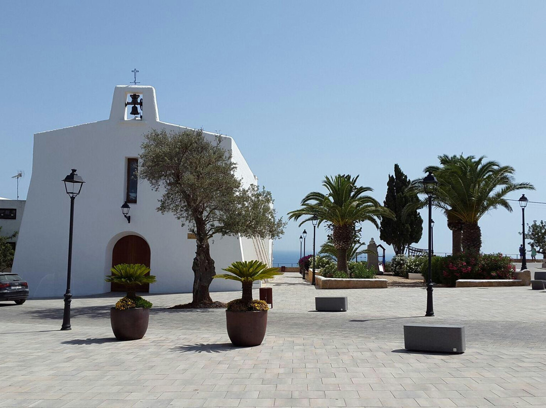 Iglesia Es Cubells景点图片