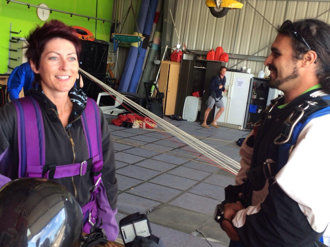 Adventure Skydiving-Steinbach必去景点