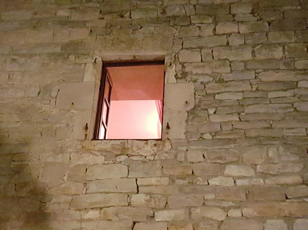 Les Ecuries de Sauveterre主图