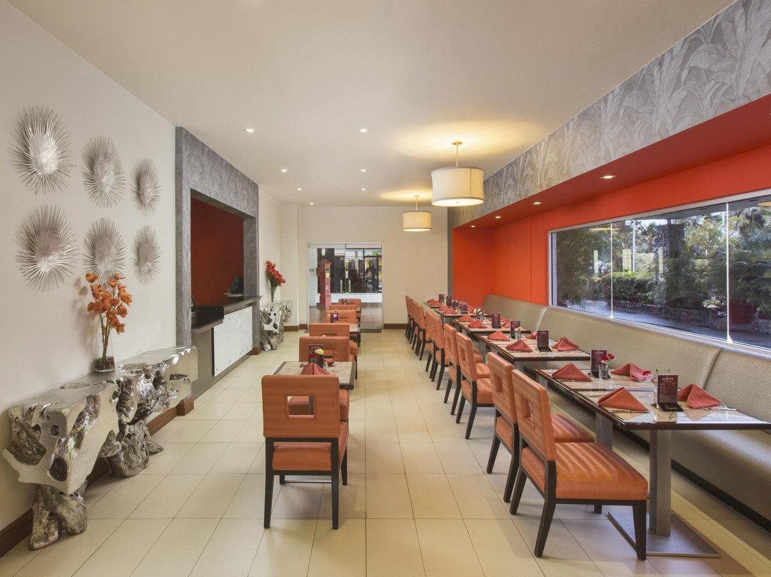 Anna Regina餐馆和美食-Aromas Cafe