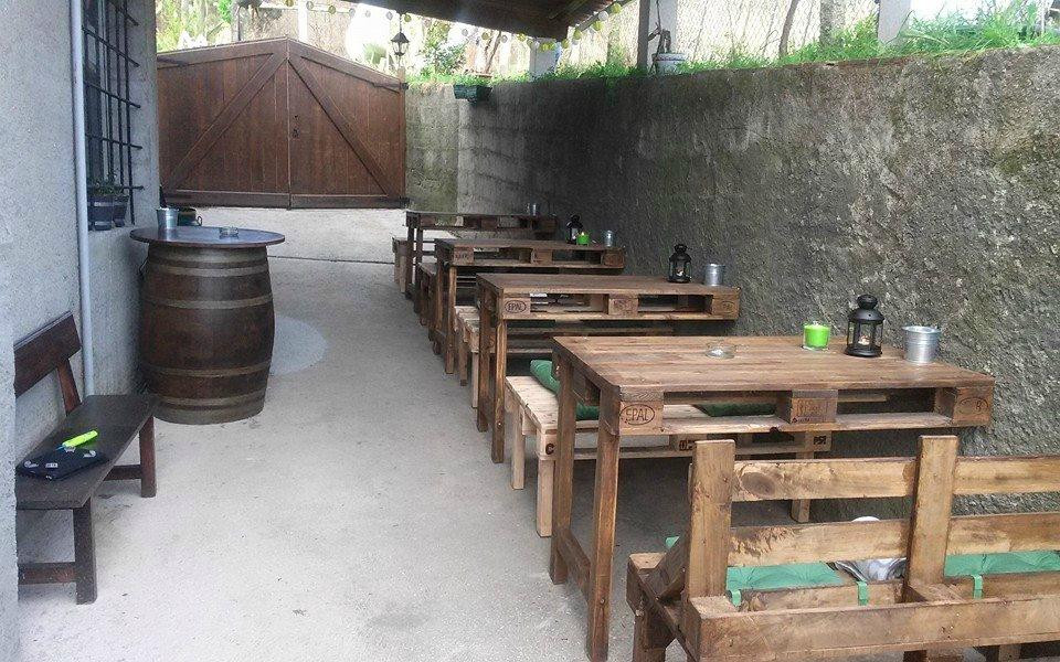 Pontevea餐馆和美食-O Quinteiro