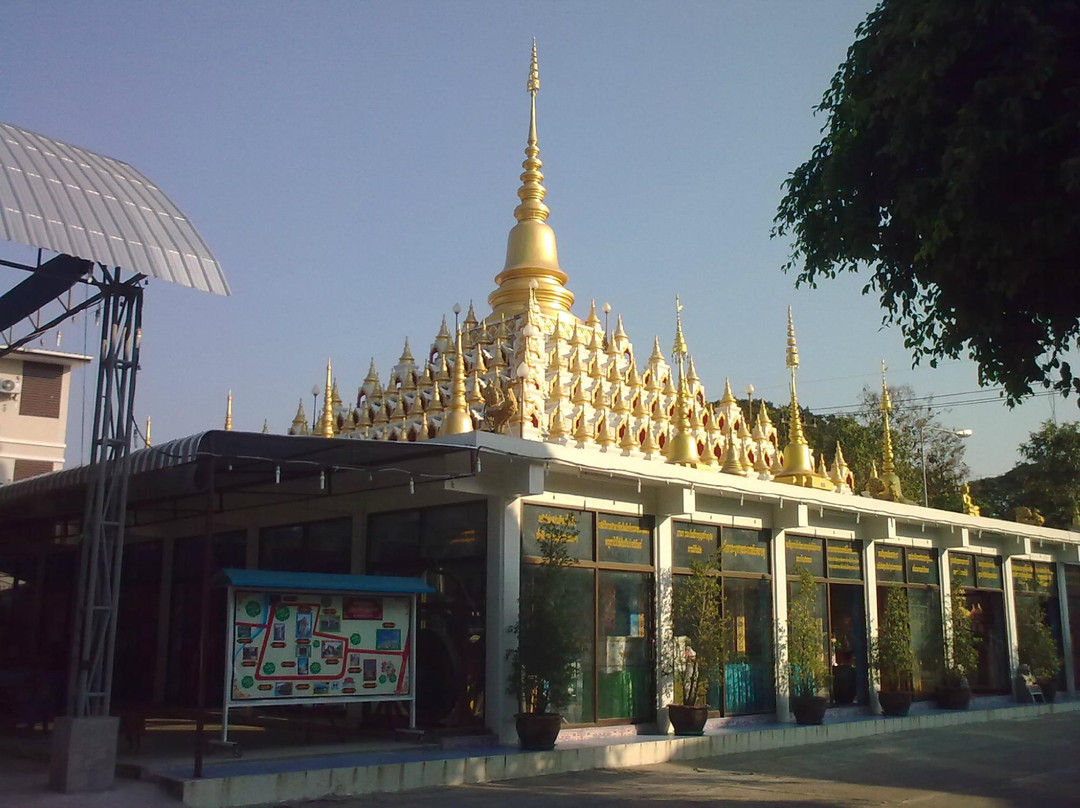 Wat Mani Phraison-湄索必去景点