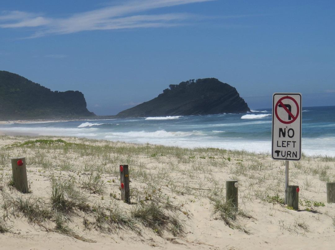 Sandbar Beach-Smiths Lake必去景点