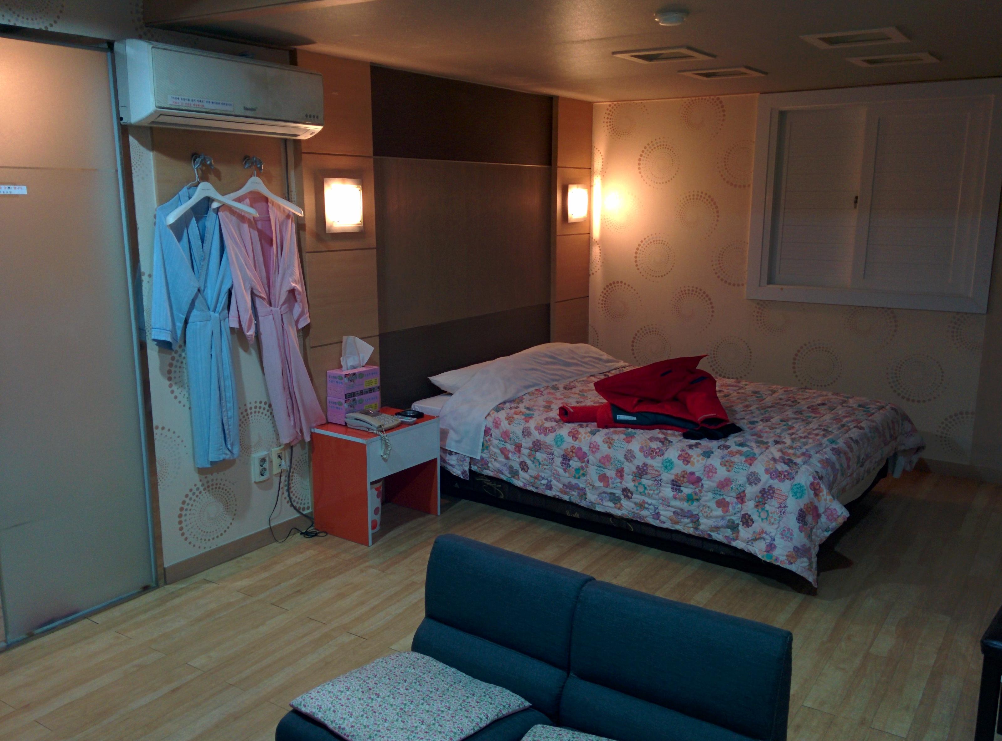 Rainbow Motel-客卧