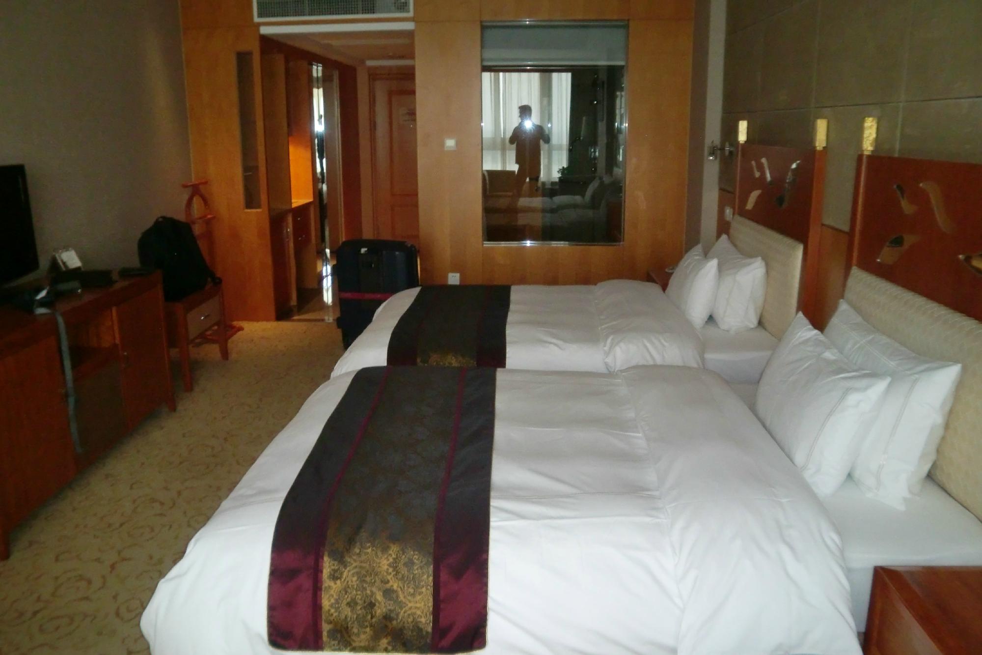 润澳花园大酒店-客卧