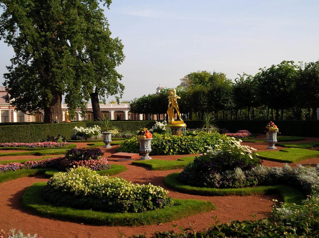 Peterhof  State Museum Preserve景点图片