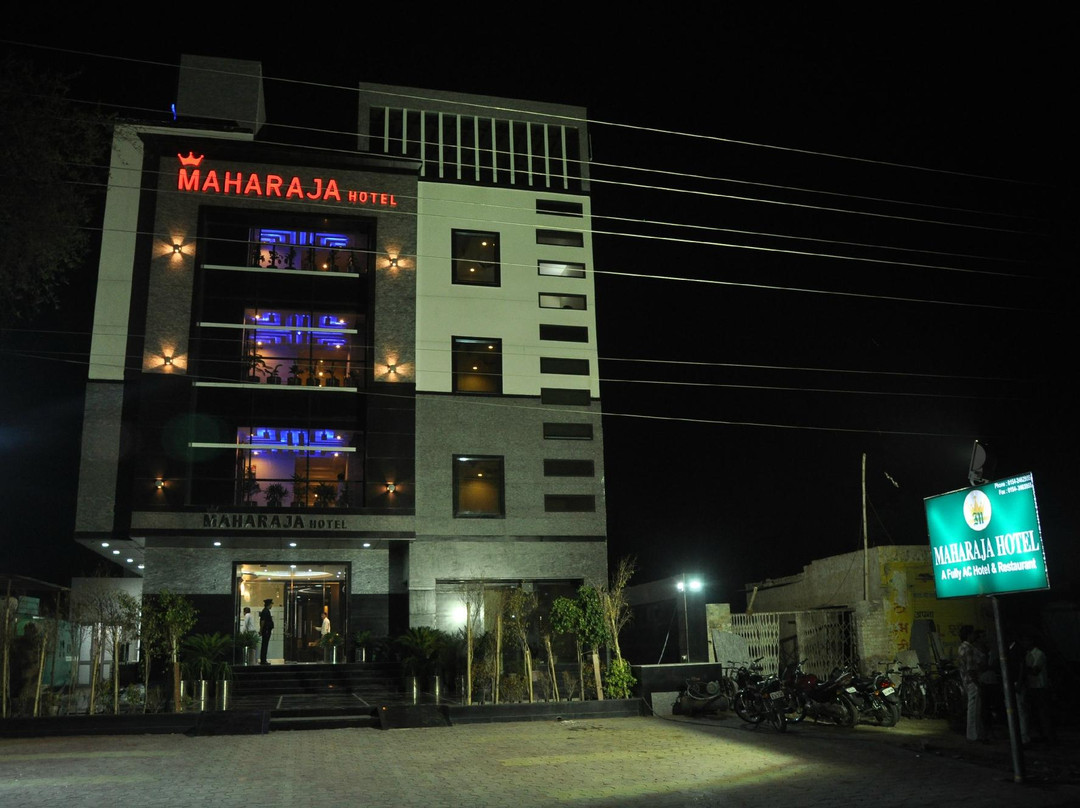 Maharaja Hotel主图