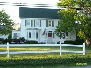 Damariscotta Lake Farm Restaurant and B&B主图