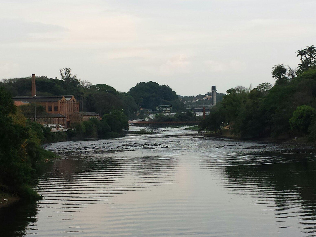 Parque da Rua do Porto-皮拉西卡巴必去景点