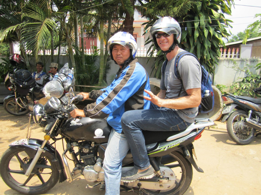 Hue Motorbike Trail Private - Day Tours景点图片