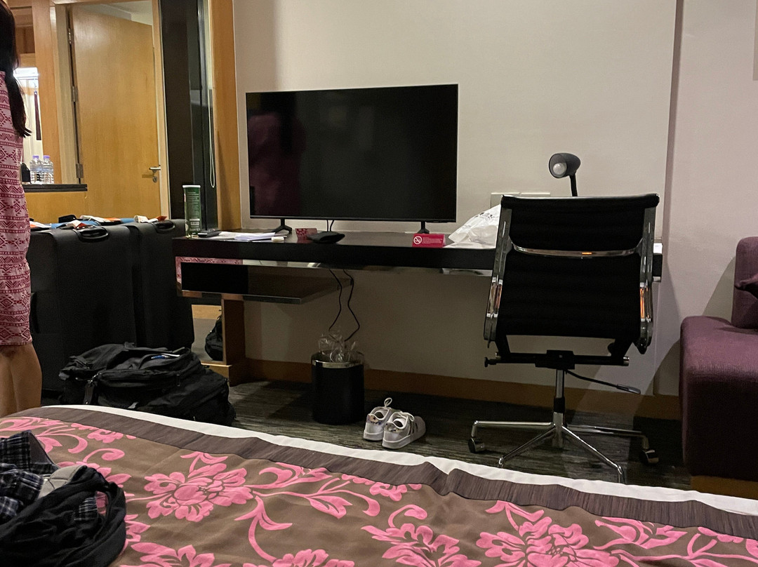 苏瓦那胡米机场西佳酒店主图