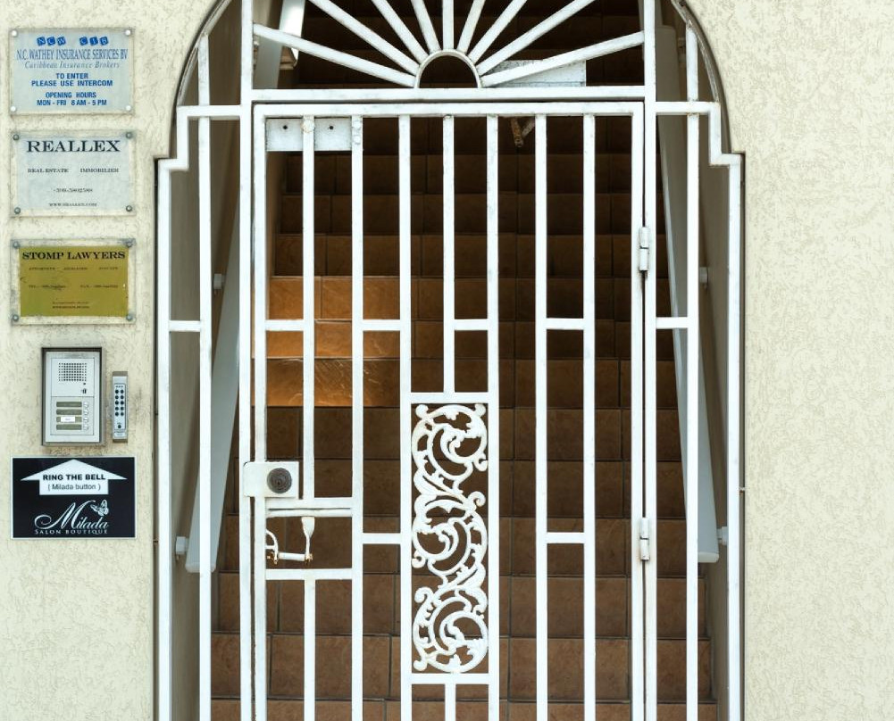 Milada Salon Boutique景点图片
