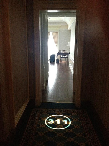 宏泉艾瑞酒店主图