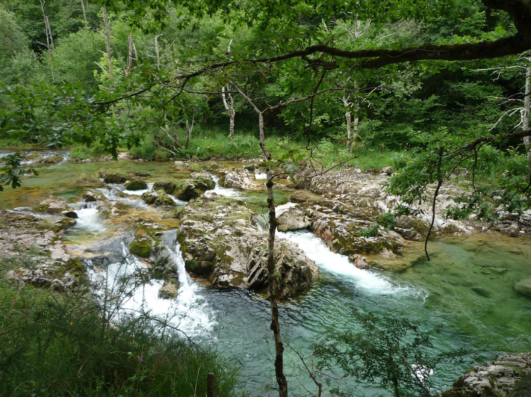 Rio Dobra-Cangas de Onis必去景点