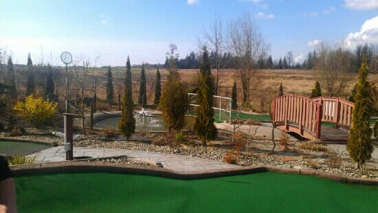 Hi-Knoll Driving Range & Mini-Golf-素里必去景点