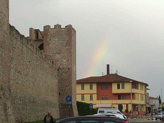 Passeggiata nelle colline di San Benedetto景点图片