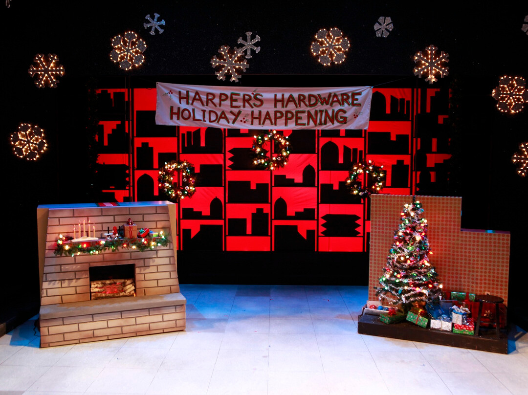 The Herb Strauss Schoolhouse Theater景点图片