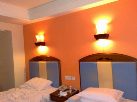 皇冠滨海温泉酒店主图