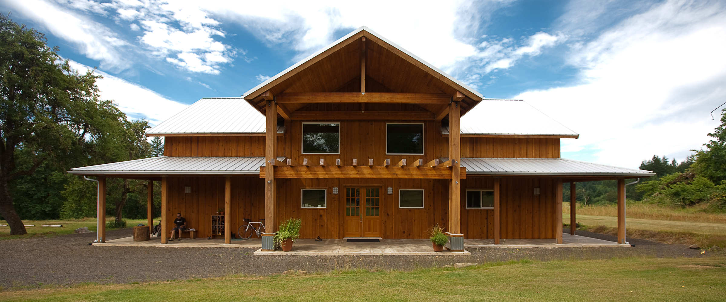 Coastal Mountain Sport Haus-官方