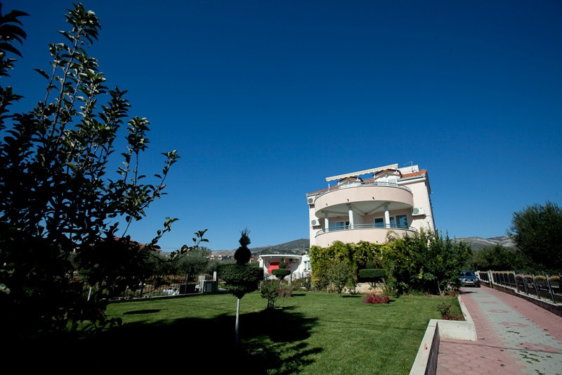 Apartments Villa Ohana