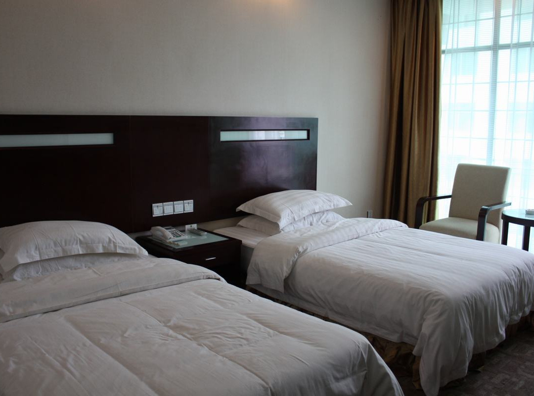 张家界皇廷大酒店主图