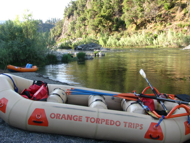 Orange Torpedo Rafting Trips-Merlin必去景点
