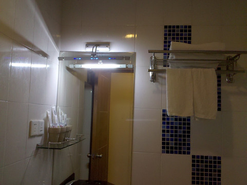 和艺酒店上海南站店主图