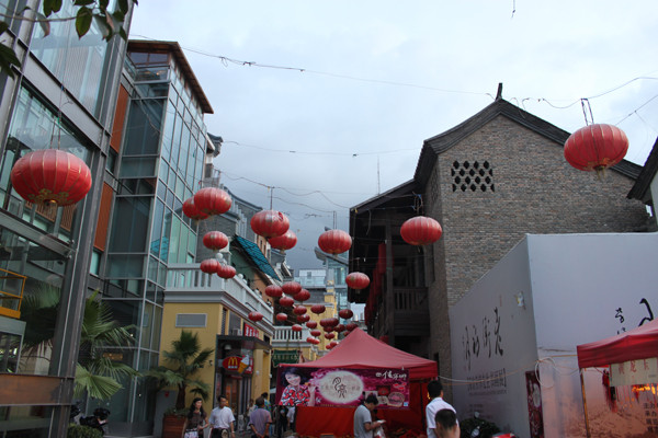 南屏街-昆明市必去景点