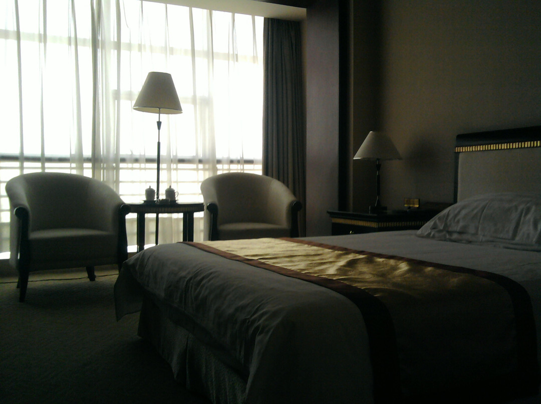 金桥商务酒店（郑州大学新校区店）主图