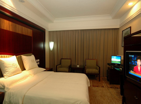 勃莱梅大酒店主图