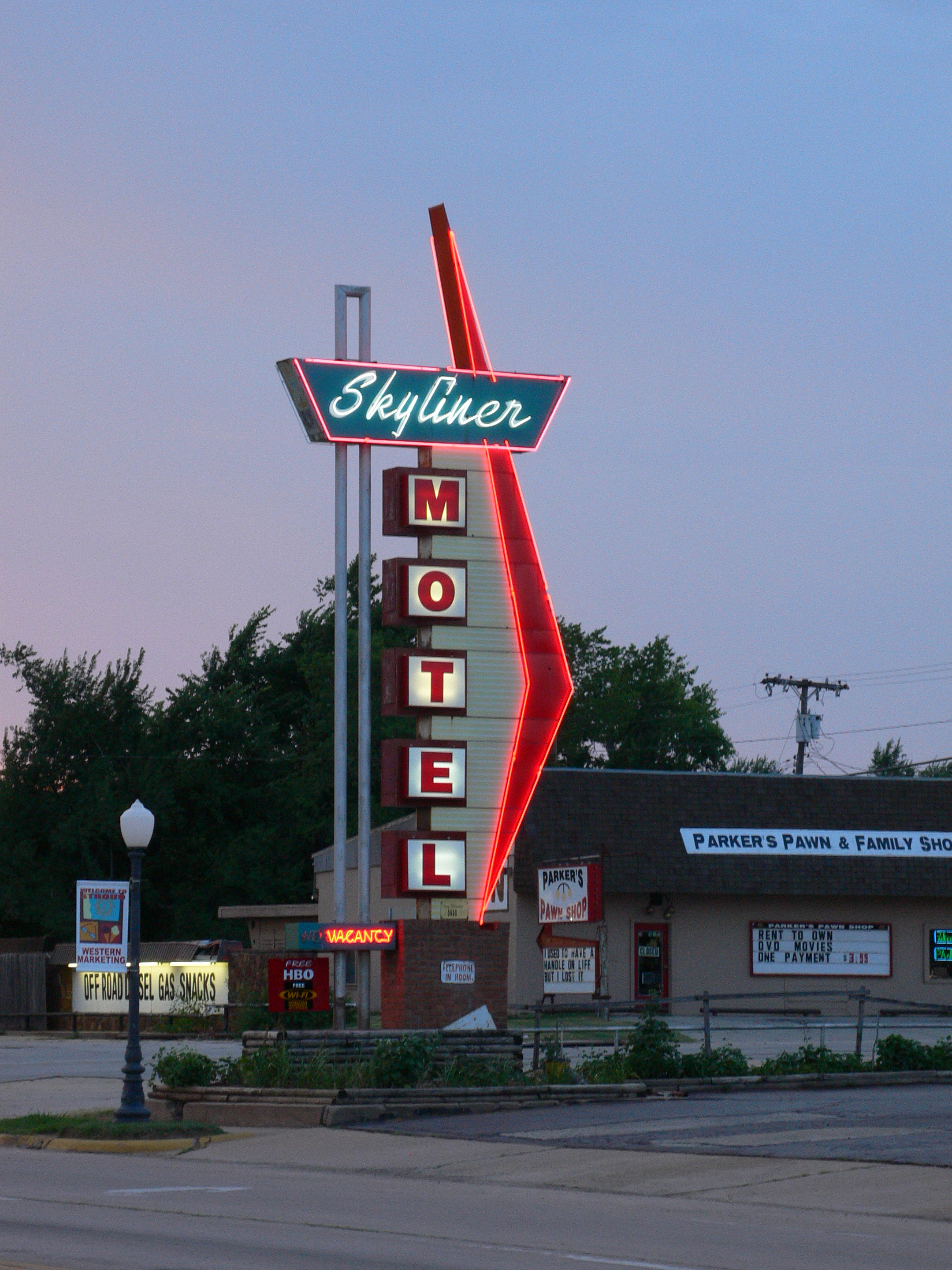 Skyliner Motel-客卧
