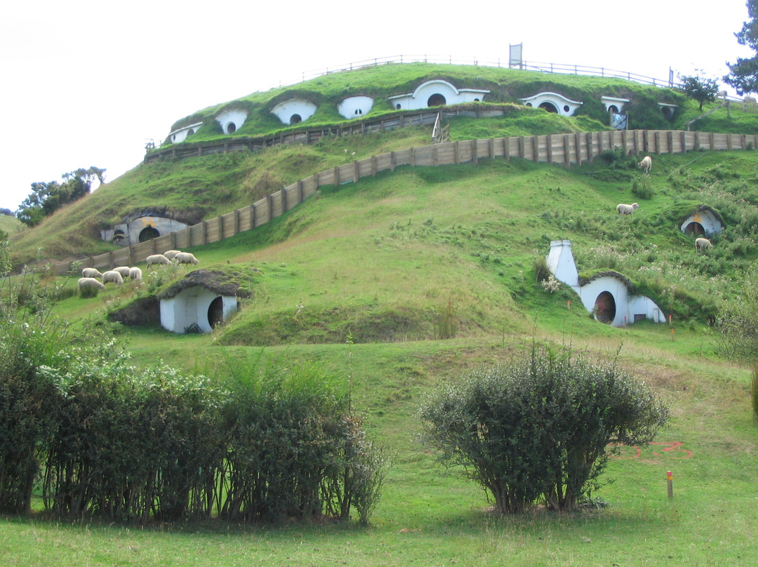 霍比屯电影外景地游览-希努埃拉必去景点