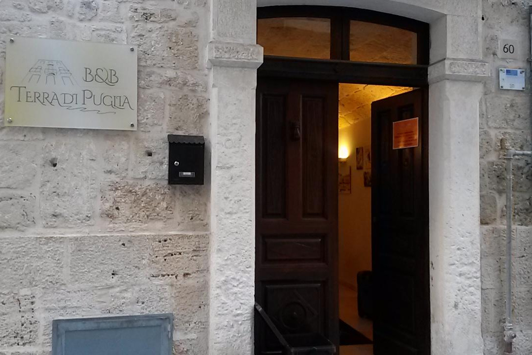 Mola di Bari酒店住宿-B&B Terra di Puglia