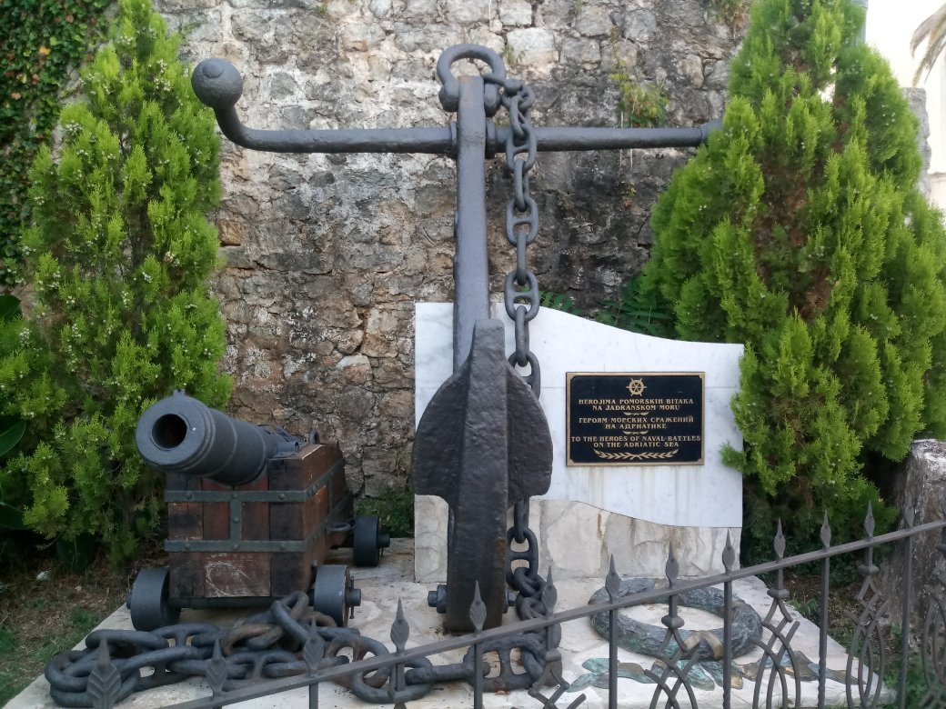 Monument to the Heroes of the Naval Battles in the Adriatic-赫尔采格诺维必去景点