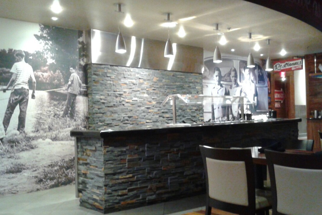 Four Brothers Grill & Bar