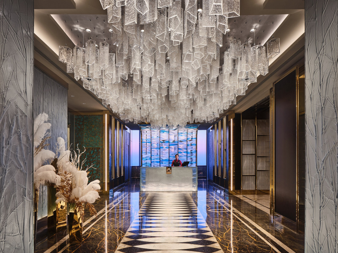Yi Lounge (J Hotel Shanghai Tower)