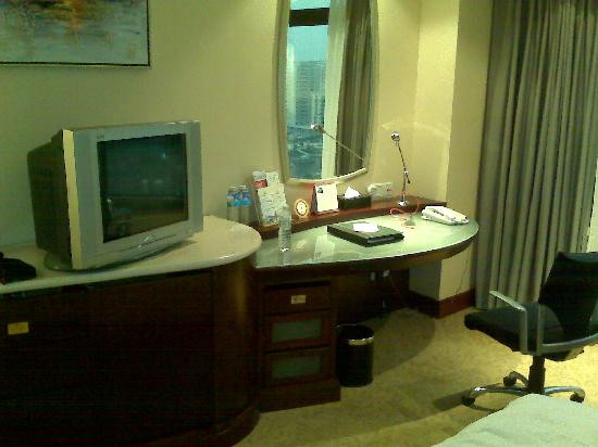 晋江宝龙大酒店主图