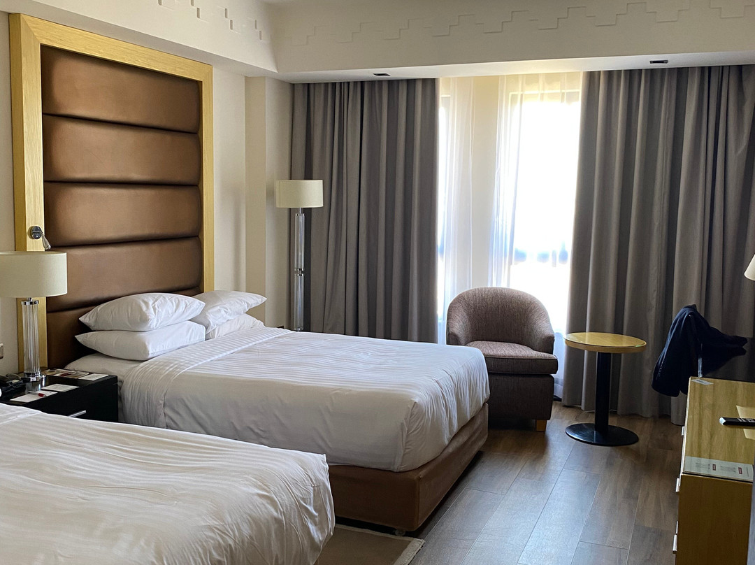 佩特拉万豪酒店主图