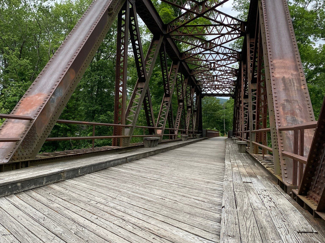 The Wallkill Valley Rail Trail景点图片