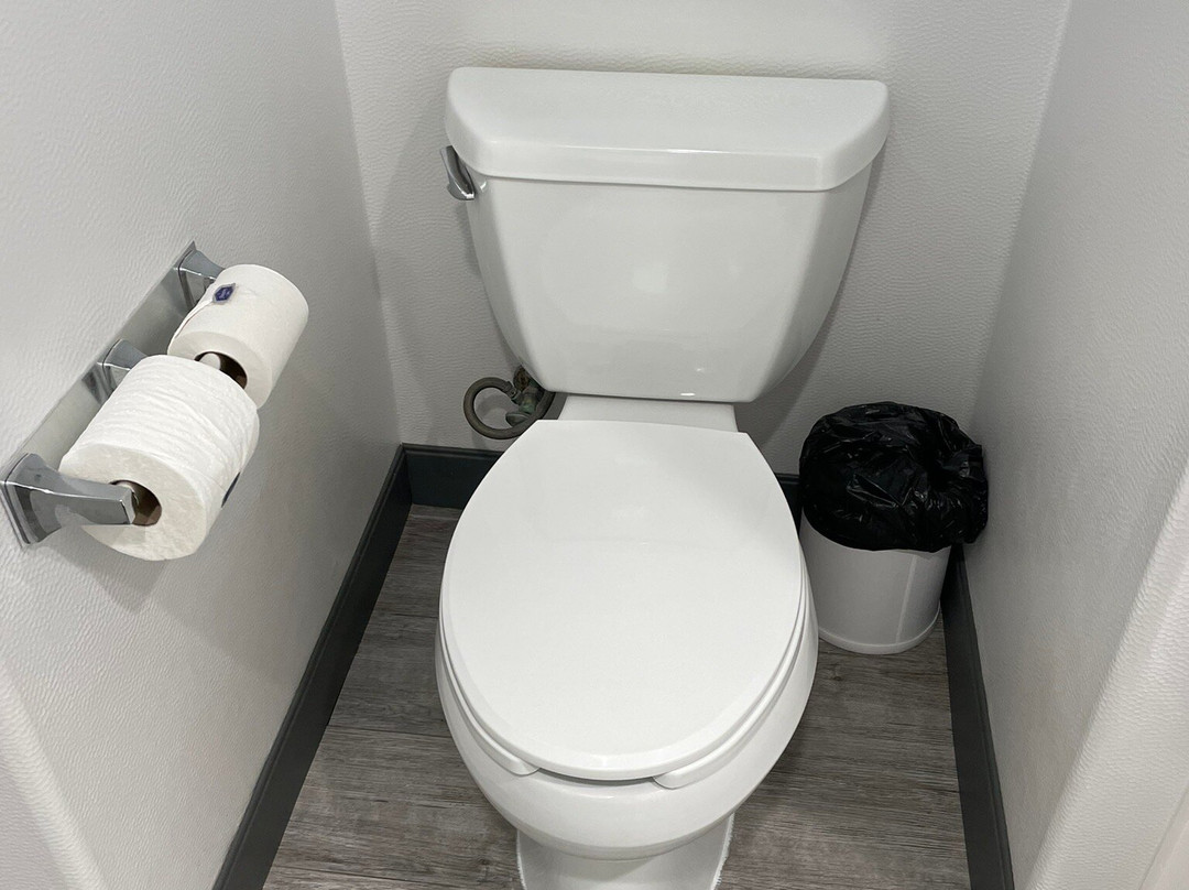 布朗伍德希尔顿恒庭酒店主图