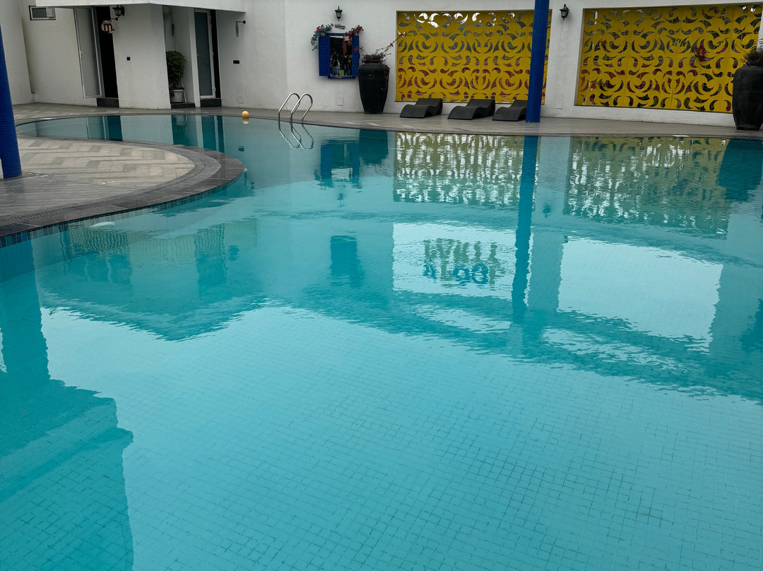 Roadies Rostel - Best Adventure Resort In Ahmedabad主图