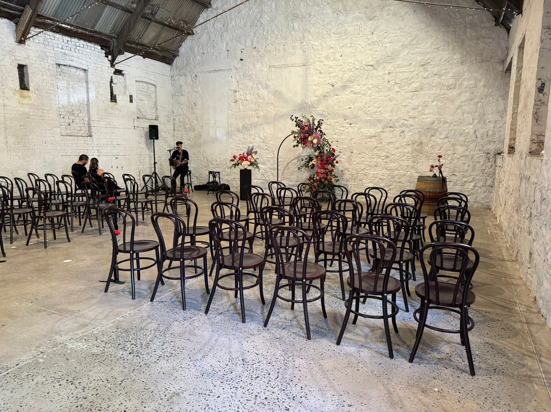 Provenance Wines-季隆必去景点