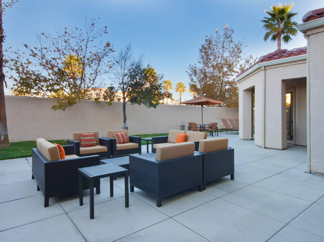 Courtyard by Marriott Palmdale主图