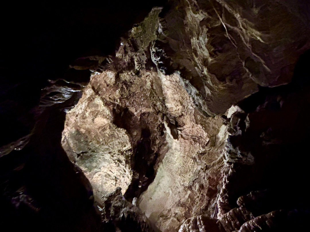 Onyx Cave Park-尤里卡斯普林斯必去景点