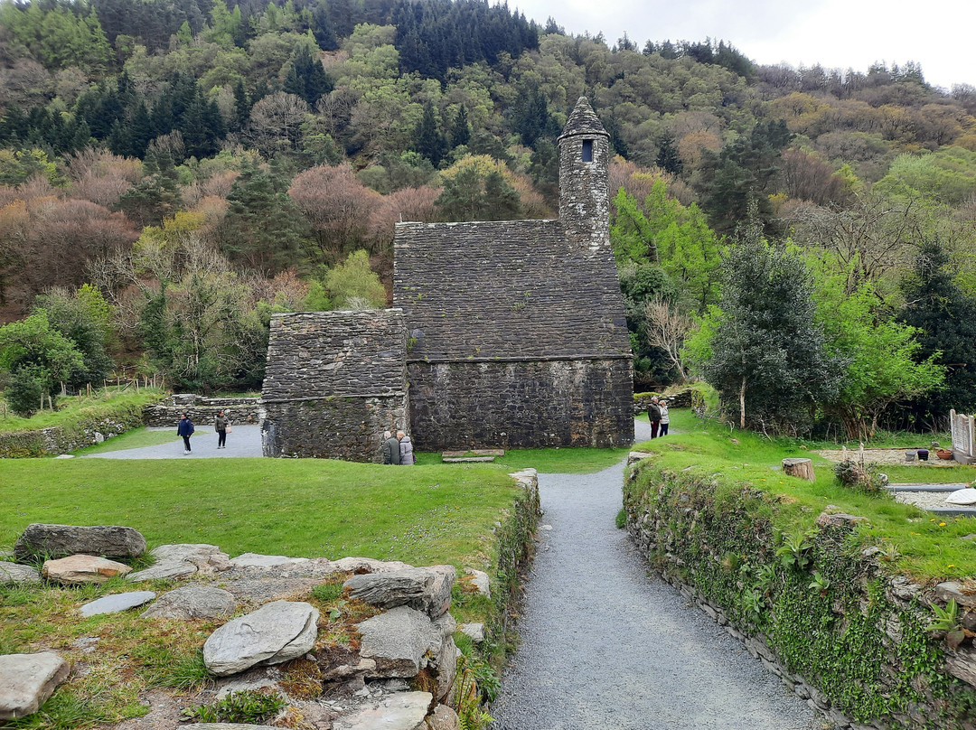 Glendalough Monastic Settlement景点图片