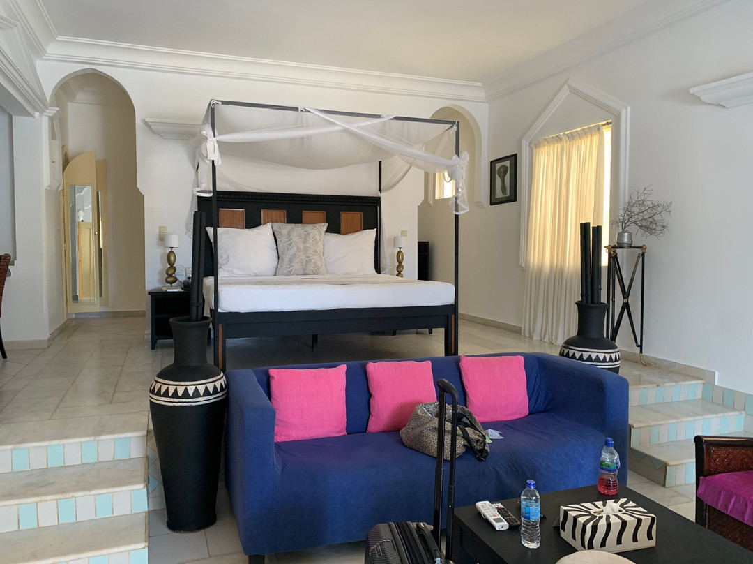 Coco Ocean Resort and Spa主图