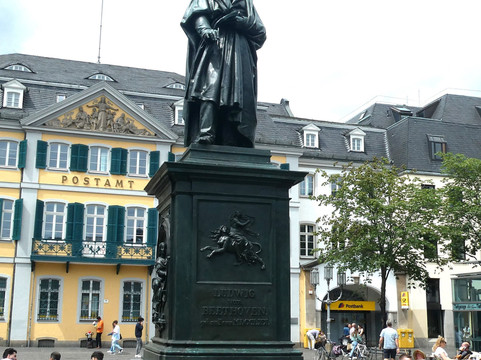 Beethoven-Denkmal-波恩必去景点