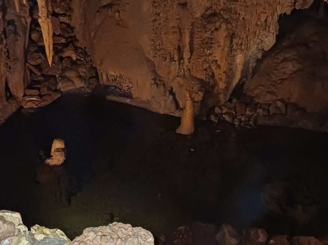 Grutas de Alvados景点图片