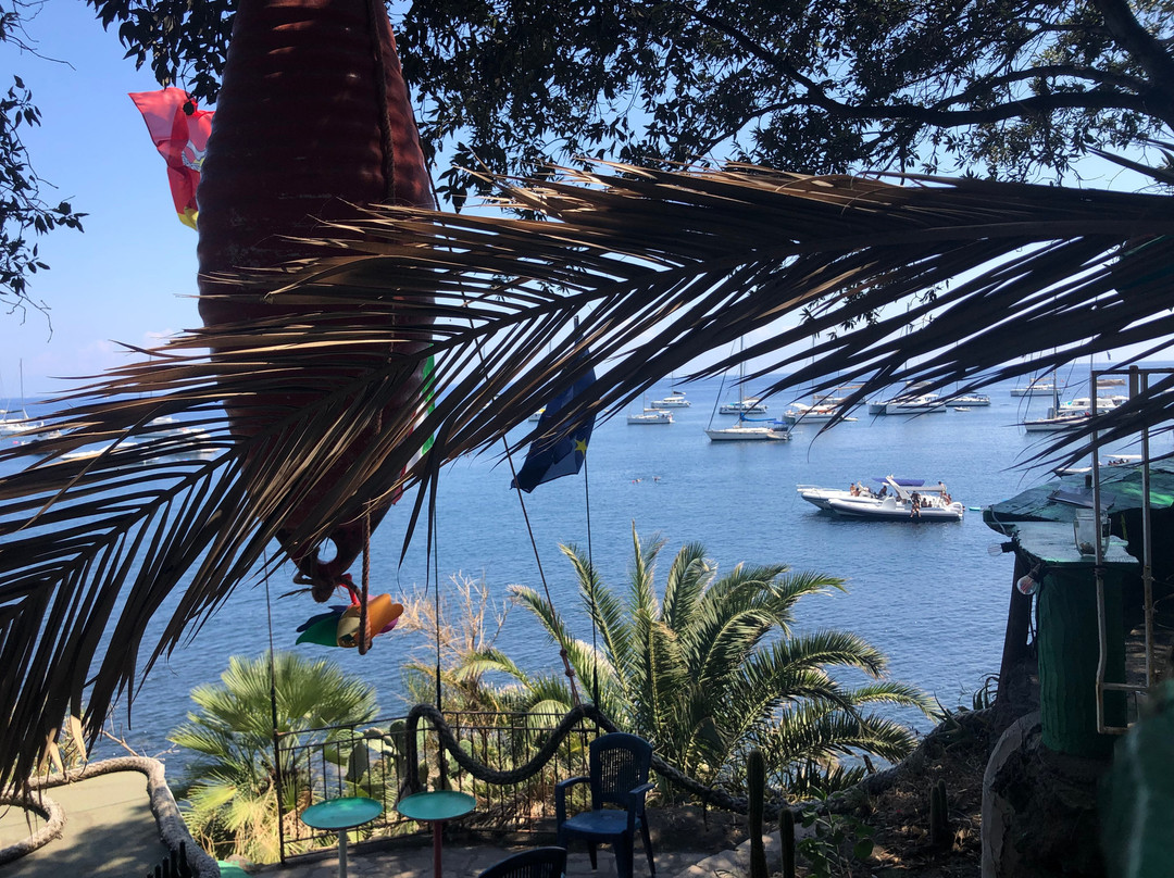 Spiaggia del Cannitello景点图片