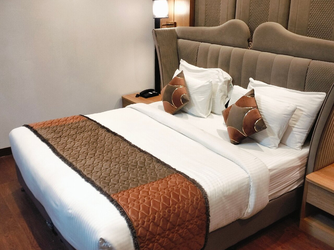 The Mystic Palms主图